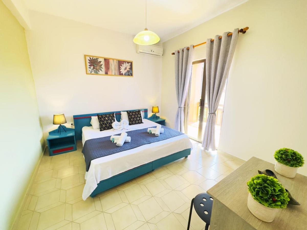 Secrets Apartments Sidari  Bagian luar foto