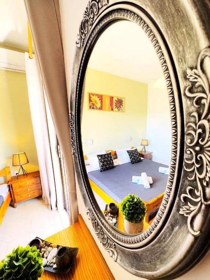 Secrets Apartments Sidari  Bagian luar foto